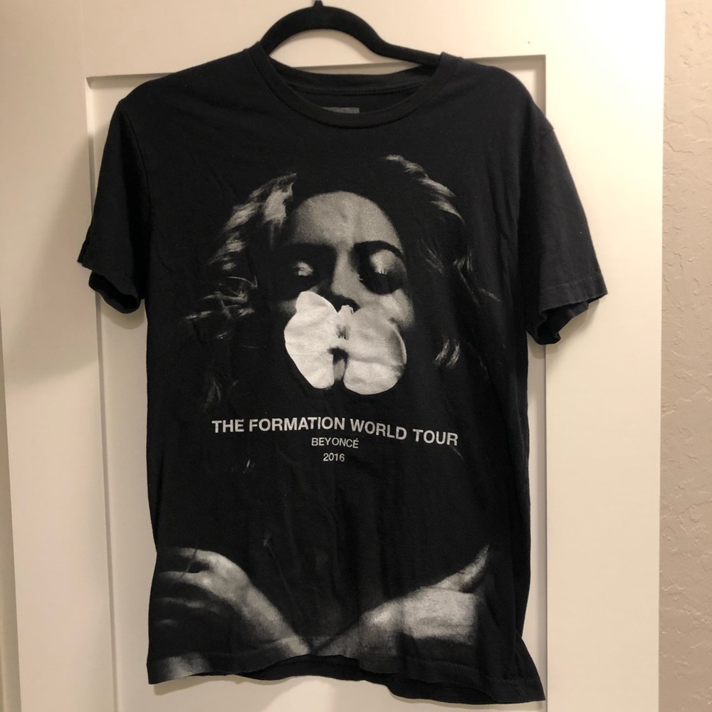 Beyonce World Tour shirt